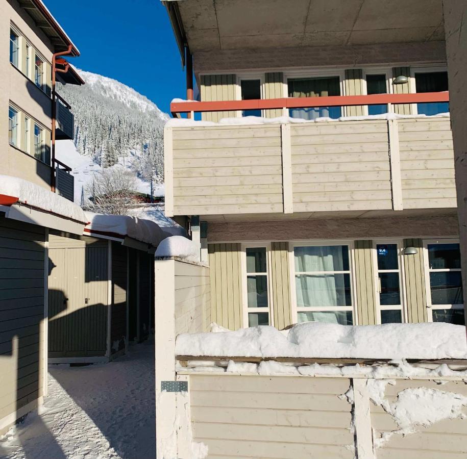 Are Travel - Center Apartman Kültér fotó